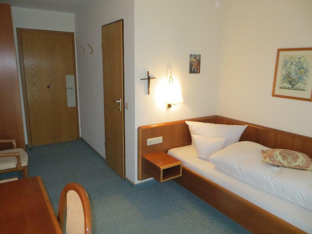 Gaeste- Und Tagungshaus Maria Trost Beuron Esterno foto